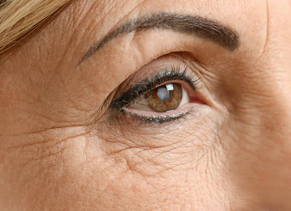 Senior woman's eye — Stock Photo, Image