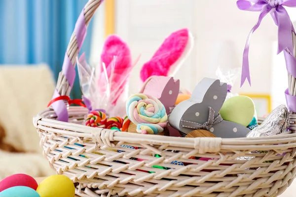 Colorful easter basket — Stock Photo, Image