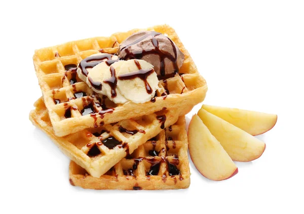 Waffles saborosos com frutas deliciosas — Fotografia de Stock