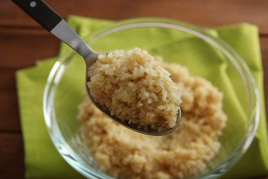 Organik beyaz quinoa tahıl 