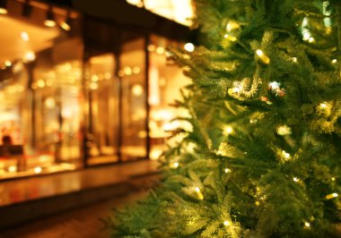 Madalyalı Noel ağacı 