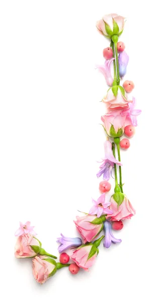 Letter J gemaakt van bloemen — Stockfoto