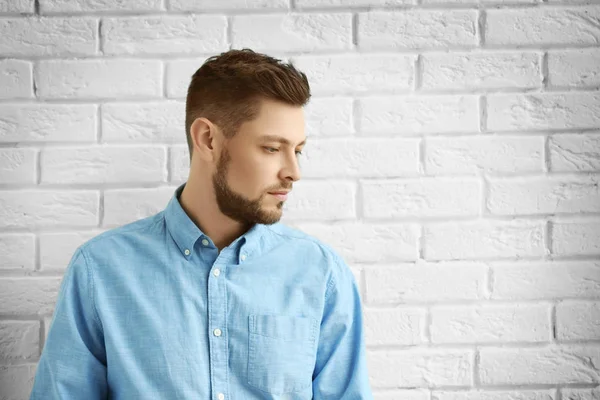 Handsome young man posing — Stock Photo, Image