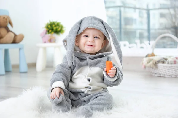 Sevimli küçük bebek — Stok fotoğraf