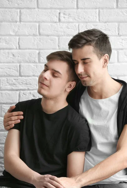 Lyckliga homosexuella par — Stockfoto