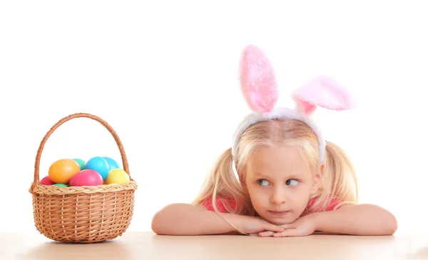 Meisje met bunny oren — Stockfoto