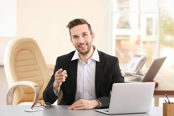 Responsabile HR condurre un colloquio di lavoro — Foto Stock