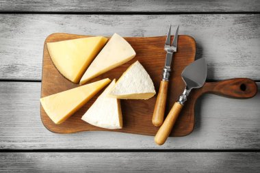 Lezzetli peynir ile kurulu  