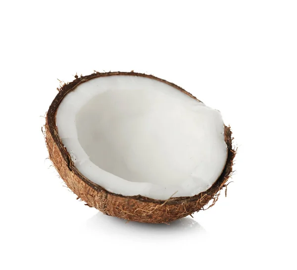 Половина спелого вкусного кокоса — стоковое фото