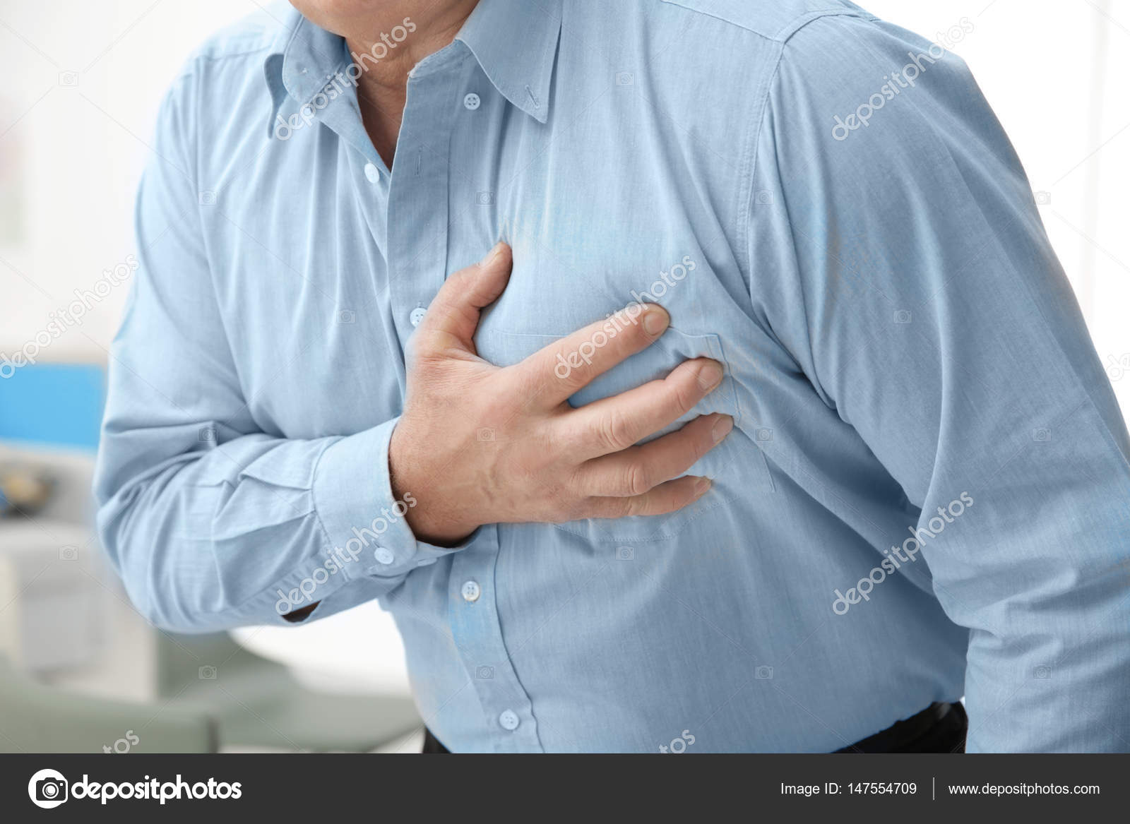 Болит сердце. Млеет сердце. Спасенное сердце. Млеет сердце. Млеет сердце.