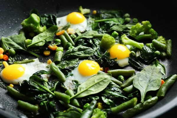 Delicious roasted quail eggs — Stock Photo, Image