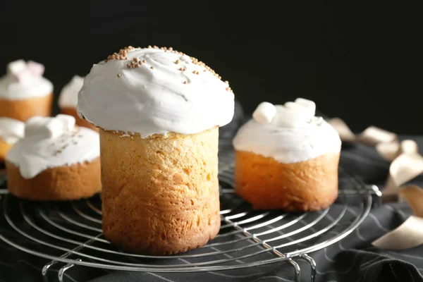 Traditional Russian Easter cake — Stock Photo, Image