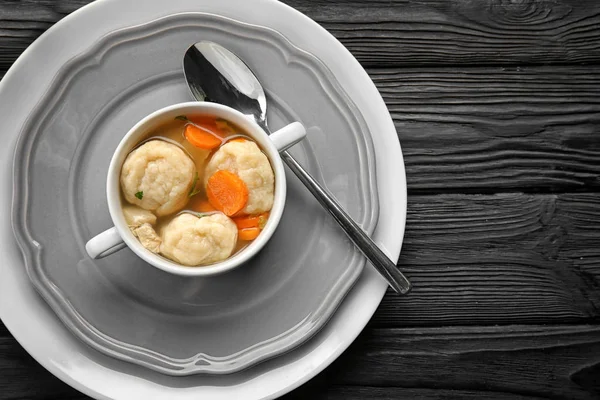 Sup pot ayam dan pangsit — Stok Foto