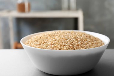 Masada çiğ pirinçli kase