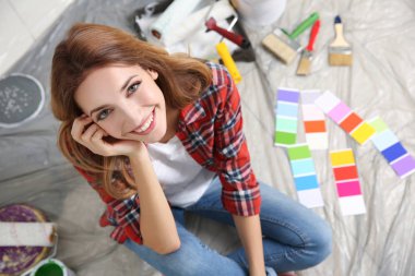 genç bir işçi araçları 