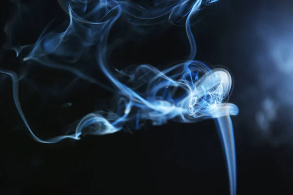 Wirowa białego dymu — Zdjęcie stockowe