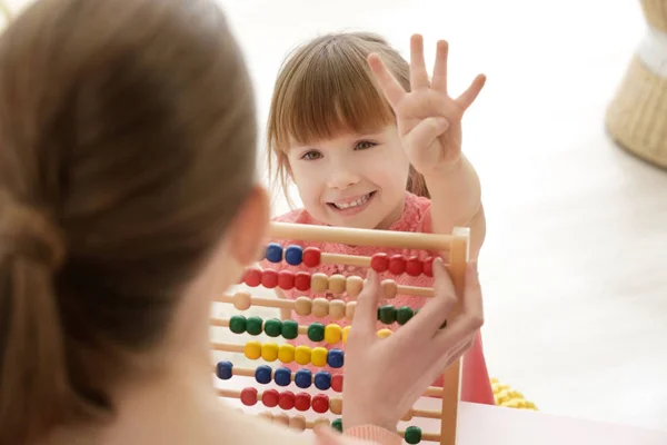 Cute Little Girl Learning Count Private Teacher Office — Stock Photo, Image