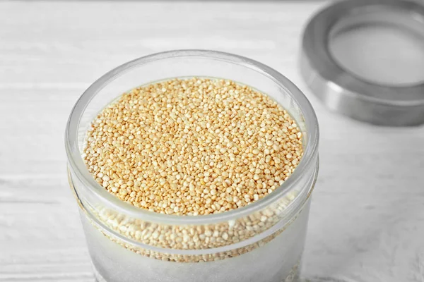 Bio-Quinoa-Samen — Stockfoto