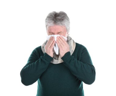 Komuta sizde burun doku beyaz arka plan üzerinde üfleme