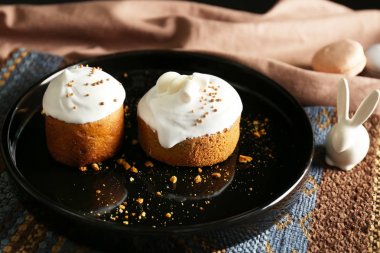 Geleneksel Rus Paskalya kek  