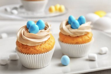 lezzetli Paskalya kek