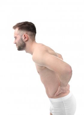 Sırt ağrısı çeken bir adam. 