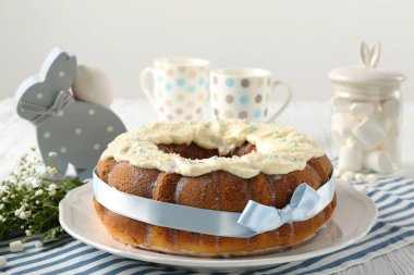 Lezzetli Paskalya kek  