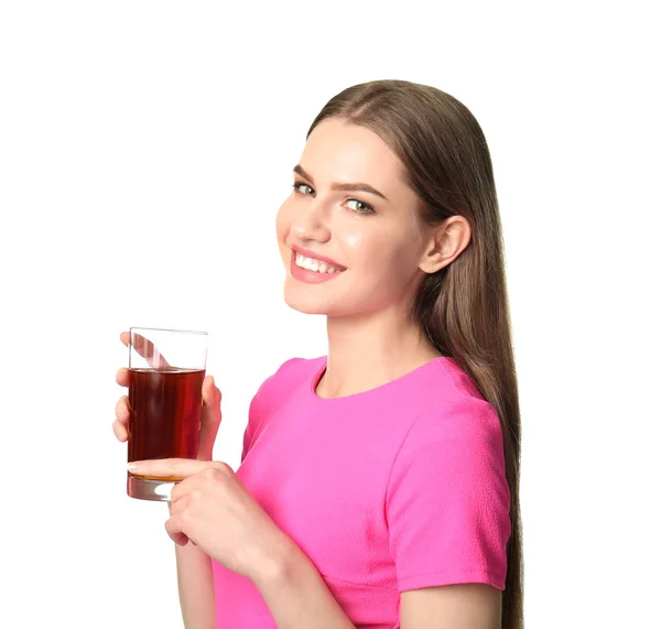 Femme avec un verre de jus frais — Photo