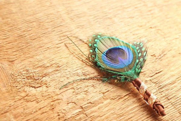 Wedding boutonniere with peacock feather — Stock Photo, Image