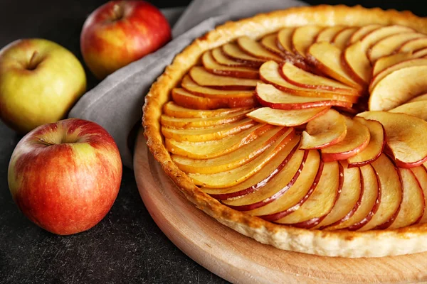 Tarte aux pommes maison — Photo