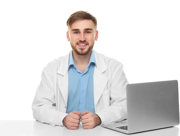 Stilig läkare på vit bakgrund — Stockfoto