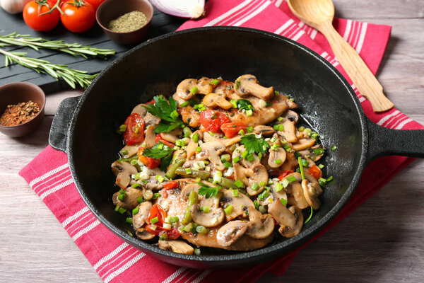 Вкусная куриная марсала
 