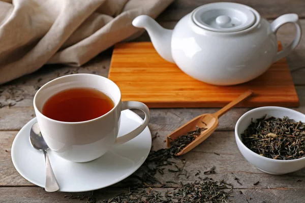 Cup of aromatic tea — Stock Photo, Image
