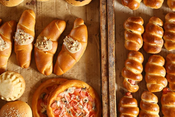 Pallets met bakkerijproducten — Stockfoto