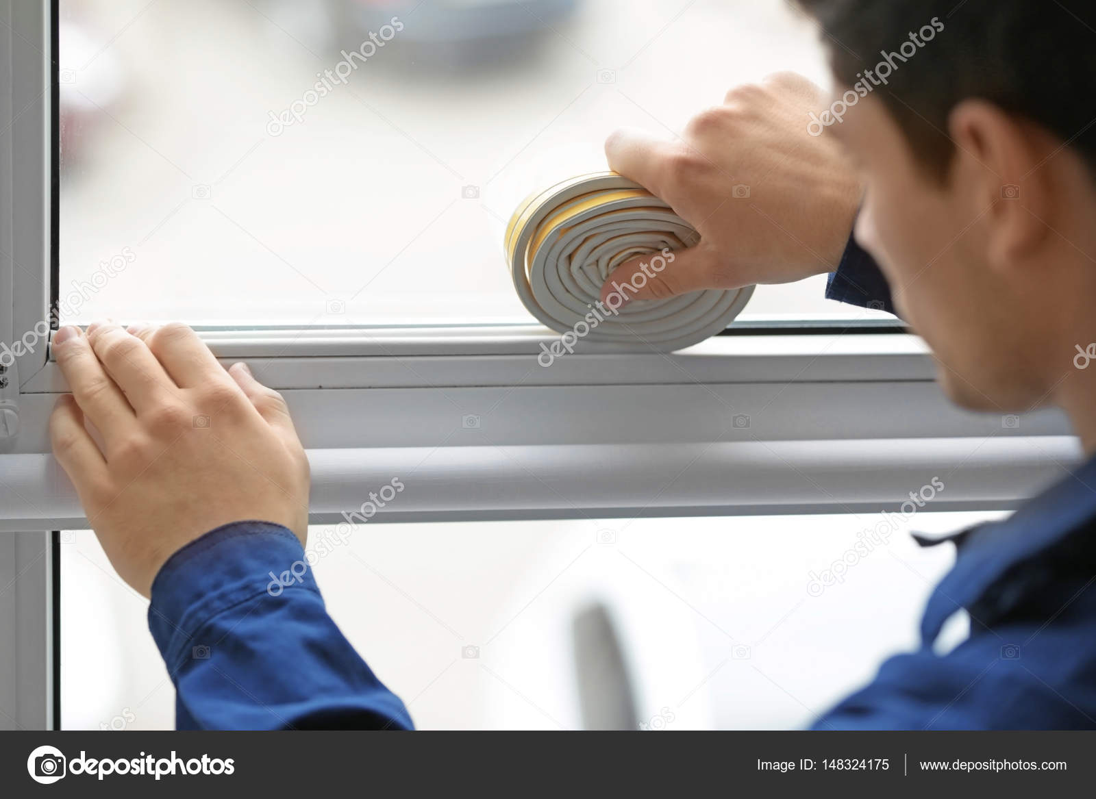 Утеплить окна пластиковые. Утеплить деревянные окна. Дополнительный уплотнитель для пластиковых окон. Утеплить окна. Вата для утепления окон.