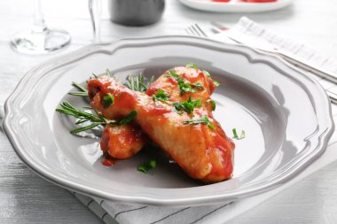 Tavuk cacciatore plakalı 