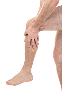 Genç adam acıdan kıvranıyor 