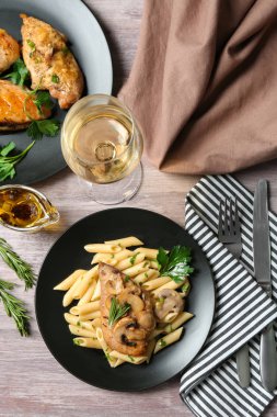 Lezzetli marsala tavuk 