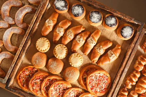 Pallar med bageriprodukter — Stockfoto