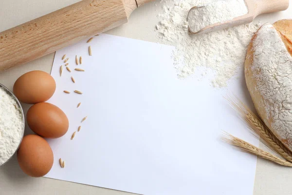 Blatt Papier mit Platz für Text — Stockfoto