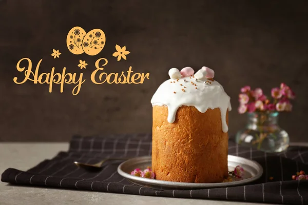 Plate with sweet Easter cake — Stock Photo, Image