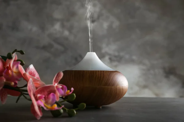 Aromaolie diffusor — Stockfoto