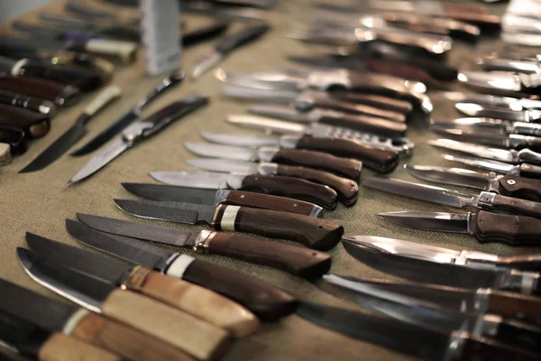Mängd olika knivar — Stockfoto