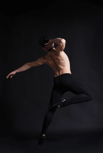 Красивий балерина — стокове фото