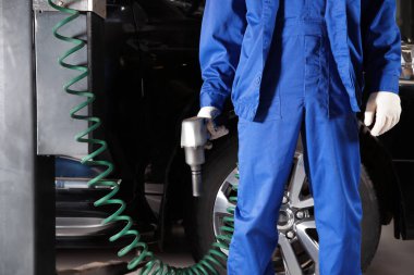 makinist tekerlek değiştirme 