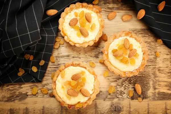 Delicious crispy tarts — Stock Photo, Image