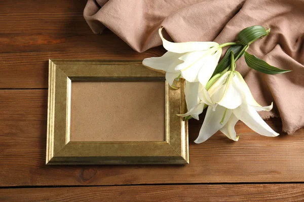 White lily and frame — Stock Photo, Image