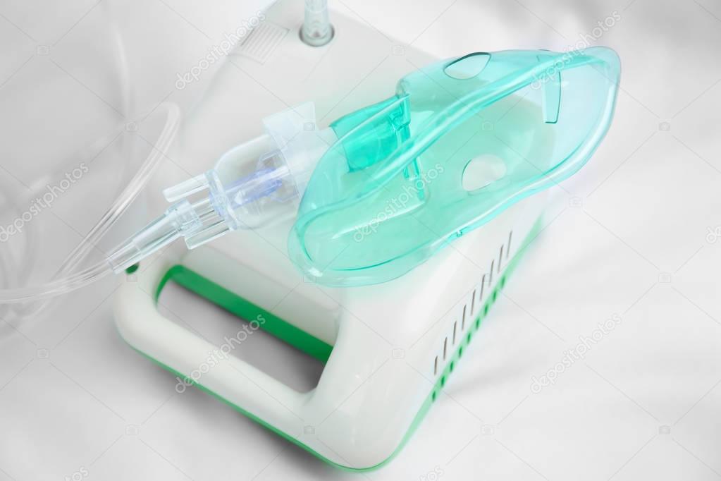 Compressor nebulizer with mask