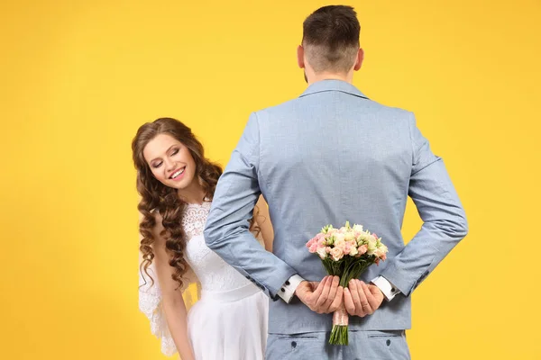 Happy wedding couple — Stock Photo, Image