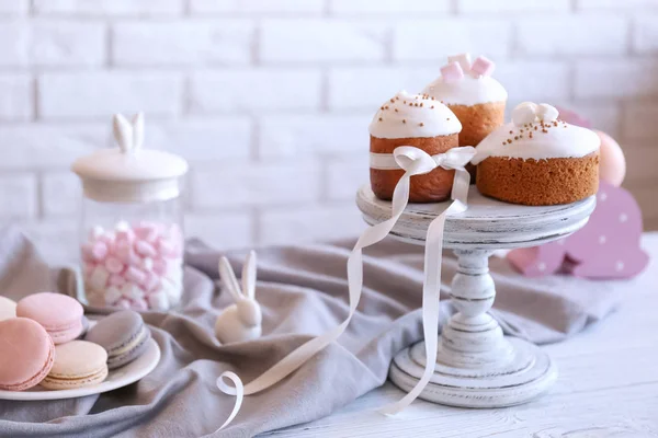 Traditional Russian Easter cakes — Stock Photo, Image